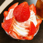 カフェ フロインドリーブ - 真上から