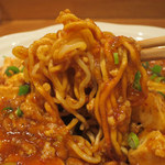 中国料理 堀内 - 納豆と豆腐の激辛焼きそば