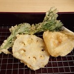 Tempura Yasuda - アスパラ、蓮根、白いお魚