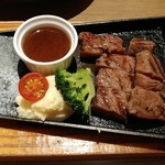 STEAK × WINE 肉バル LIMIT DISH - サーロイン