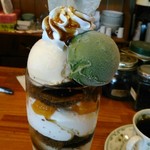 クリクリ - ほうじ茶レアチーズパフェ¥950