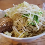 ラーメン 子ブタ屋 - そば中野菜マシ 800円