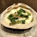 sincere - 北寄貝と山菜 柚子香るブールブラン・ソース