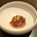 sincere - 山形牛イチボの雲丹のせ 黒トリュフを混ぜ込んだ牛出汁で