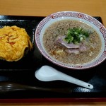 Nagamaru Shokudou - 背脂醤油ラーメン 700円と+400円のミニとろ玉チャーハン