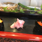ぎふ初寿司 - 雲丹、いくら
