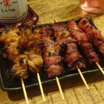 秋元屋 - しろ　ちれ　かしら