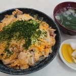 丸屋ソバ屋 - 親子丼 (650円)