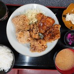 Kougyokubo Shokudou Meshi Shinchan - 2019年5月　3種のからあげ定食　ご飯小　950円