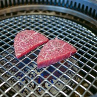 柳橋焼にく わにく - 網で焼きます。