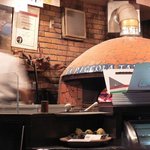 ラ・ピッコラ・ターヴォラ - 店内02