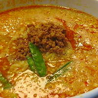 個室中華 頤和園 溜池山王店 - 坦々麺
