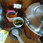らぁ麺屋 武市商店 - 漬け物たち