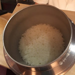 赤坂 渡なべ - 炊き立て