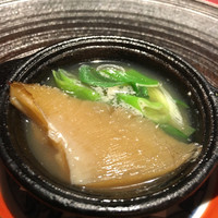 赤坂 渡なべ - 鍋：金目鯛、フカヒレ