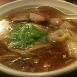 荏原町 しなてつ - ワンタン麺