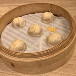 鼎泰豊 - 蟹みそ入り小籠包