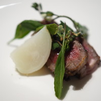 bb9 - 熊本の赤牛骨つきで40日熟成させて