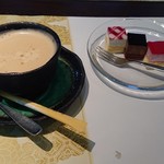 はんぺいcafeアマミク魚歳別館 - 