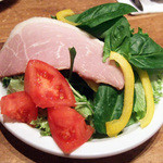 カフェ マメヒコ - ハムサラダ(700円)