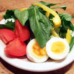 ゆで卵サラダ(550円)