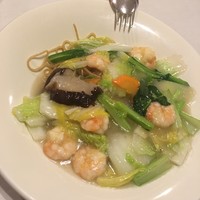 南国酒家 原宿本店 - 天然えび入りあんかけやきそば
