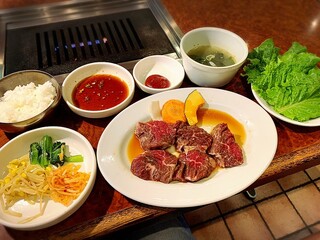 鶴橋ランチの安い 旨い店 焼肉やラーメンなどおすすめ選 食べログまとめ