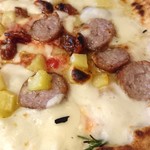 トラットリア ピッツェリア polipo - ピザのアップ