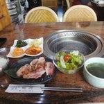 Yakiniku Mindon - 和牛中落ちカルビセット1,100円