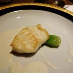 フレンチ割烹 宿 - 平目のポアレ（メイン①）