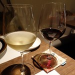 フレンチ割烹 宿 - ワインは二刀流で…