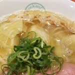 麺屋 六感堂 - 鯛煮干雲呑麺