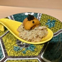 すし縁 - 毛ガニの雲丹キャビアのせ