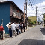 安田屋 - 相変わらず行列