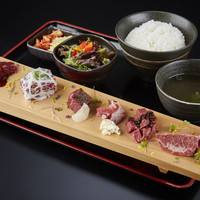 ハラミ六種食べ比べランチ
