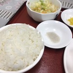 順興閣 - ご飯はお代わり自由ですよ！