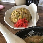 進化系煮干しラーメン めんくれる - 