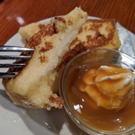 108070397 - [料理] フレンチトースト 切り口のアップ♪ｗ ①