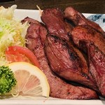 新料理 都留野 - 