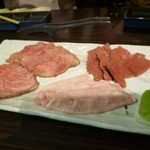 焼肉世界チャンピオン - 肉刺し盛り