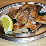 個室あり 焼き鳥 鶏料理 鶏の久兵衛 - モモ焼き