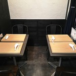 Sagamihara 欅 - 入って右にカップルやグループ席が設けられました。