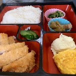 チロリン村 - 料理写真:日替わり