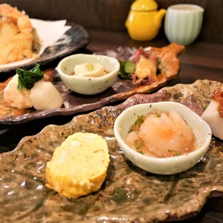 早めの食事や昼飲みに！16：00からオープンしています♪