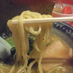 麒麟 - 麺アップ