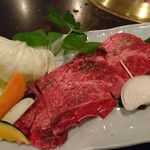 Ishigaki Ji Makita Uchi Bokujou - 10食限定ﾗﾝﾁｽﾃ-ｷ1,000円☆ﾒｲﾝ☆ｽﾃ-ｷですが焼肉の様に網で焼く形です☆とってもｼﾞｭ-ｼ-で甘い脂なのに胃にもたれず美味しかった♡5/13