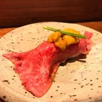 Rakuten - うにのせ黒毛和牛寿司１貫