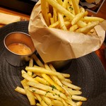 ヘッドクォーターズカフェ - バケツ盛りフライドポテト2019.5.18