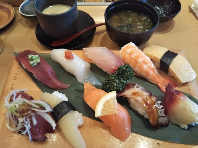 グルメ回転寿司 鈴木水産 鈴鹿店 平田町 回転寿司 食べログ グルメ回転寿司 鈴木水産 鈴鹿店 平田町 回転寿司 食べログ