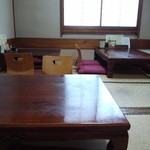 とんかつ あじろ - 座敷＠２０１１．１２